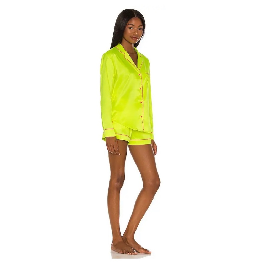 Generation love pajama set. Comes with travel bag